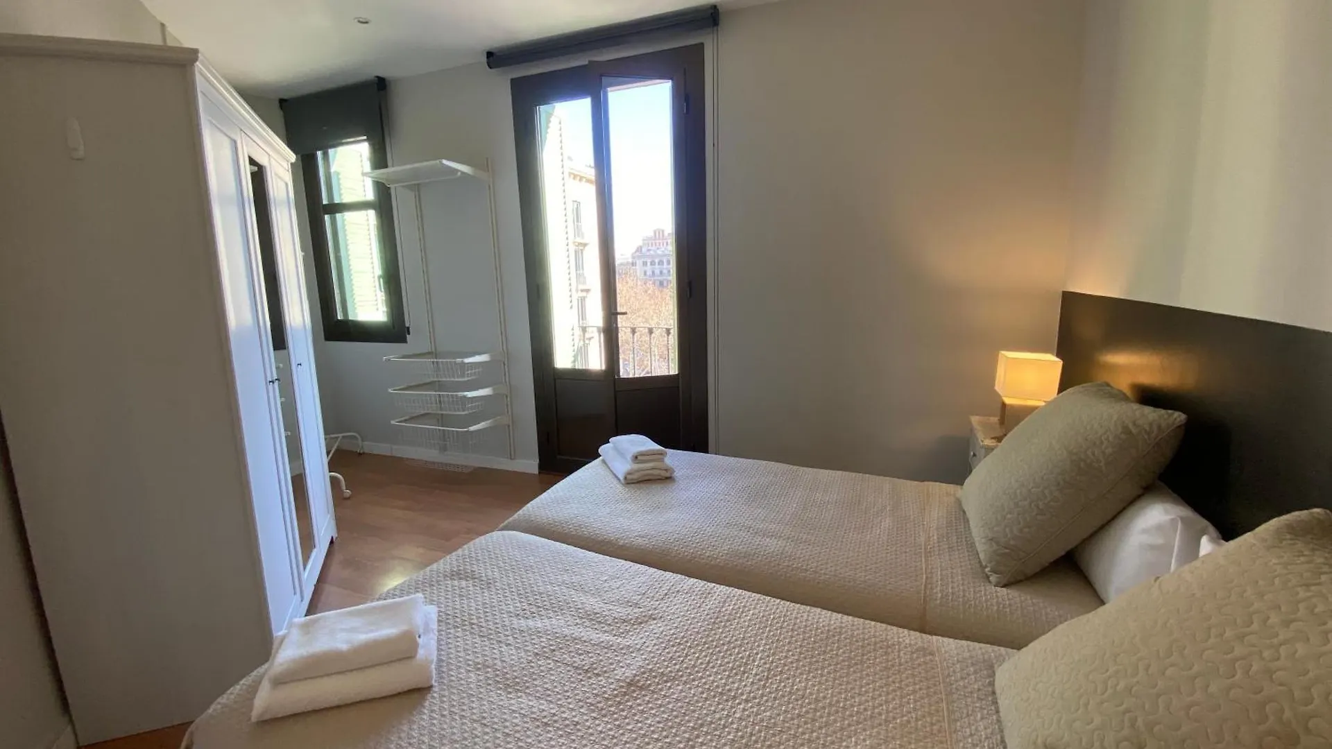 555 Apartments Bcn Barcelona 0*,  Spain