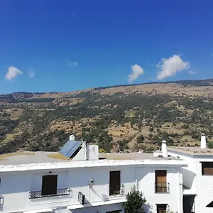 https://apartamentos-cerro-negro-las-vinas.es-andalucia.com